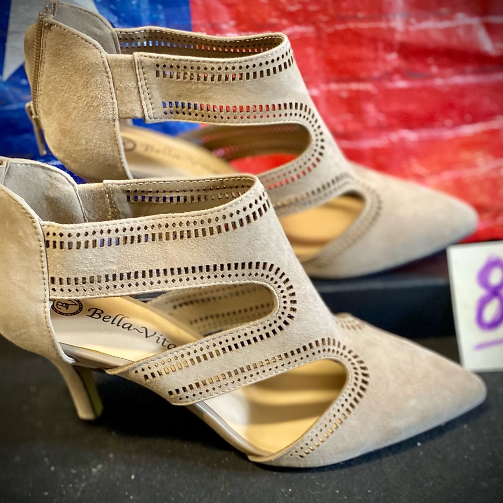 Bella Vita ladies heels size 8